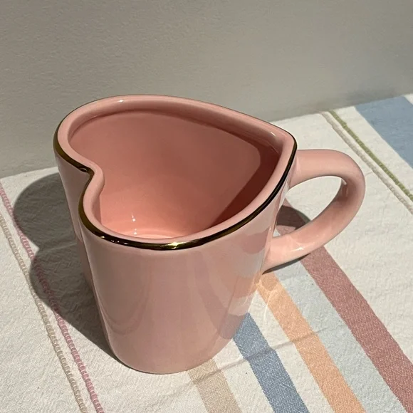 Heart-Shaped Threshold Pink Mug with Gold Rim - Picture 4 of 6
